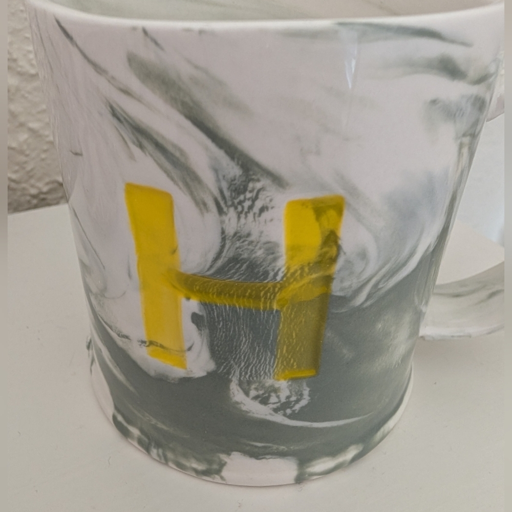 Anthropologie Marbled 'H' Monogram Mug - Picture 2 of 7